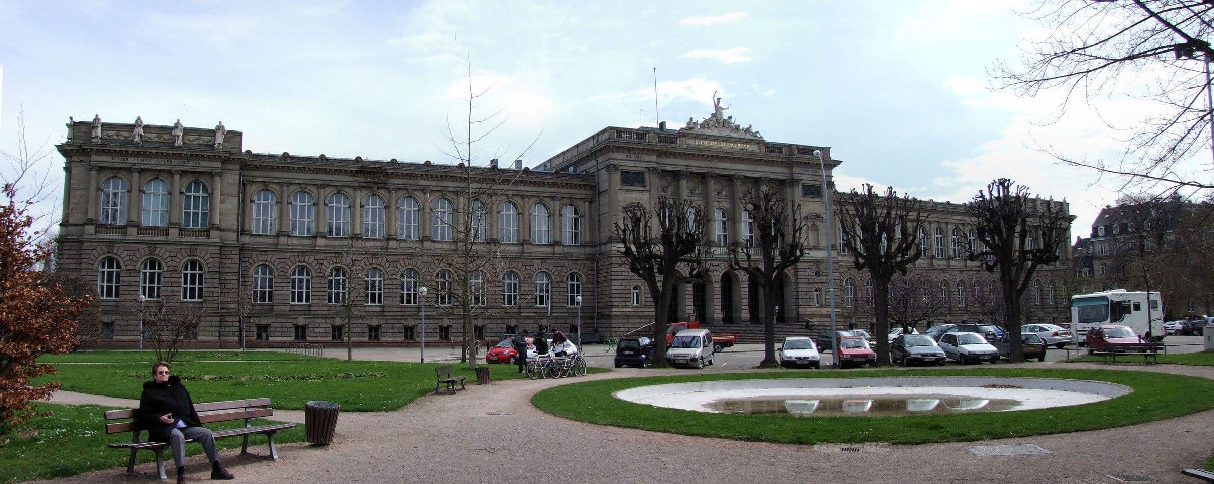 Université de Strasbourg campus