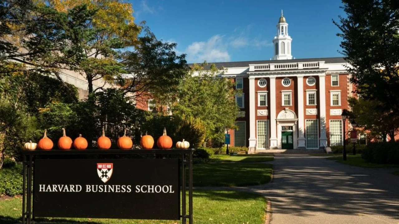 harvard business school in usa for pursuing STEM MBA programs